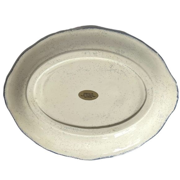 Large Handmade Bunny and Heart Blue & White Ceramic Platter - Picture 5 of 8